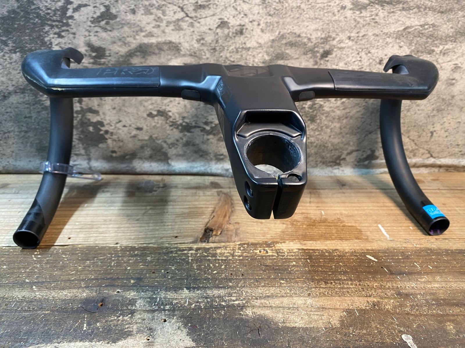 IS562 シマノ SHIMANO プロ PRO VIBE EVO カーボン ステム一体型ハンドル ブラケットC-C380㎜ 125㎜