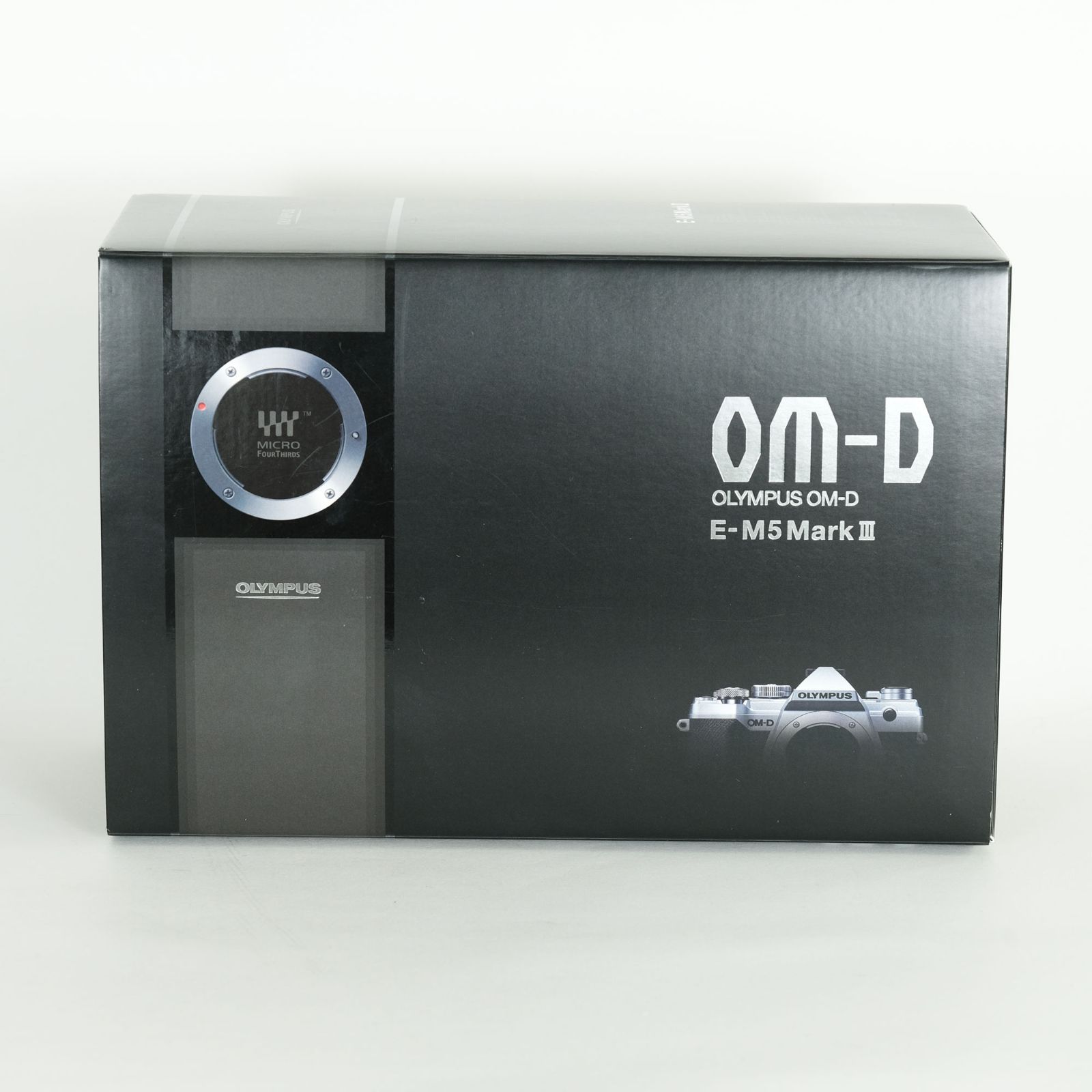 バッテリー3つ★ オリンパス OM-D E-M5 ブラック シャッター数538 バッテリー3つ☆ オリンパス OM-D E-M5 ブラック シャッター数
