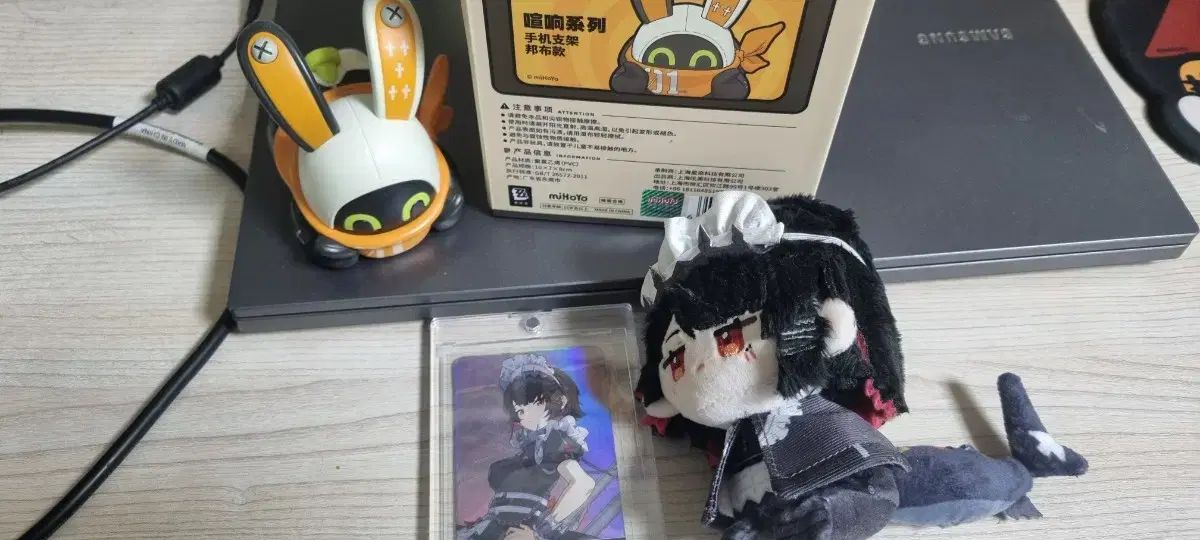 【雷市場（ポンジャン）商品韓国直送】 ゼンゾンジェ 防腐処理 電話ホルダー