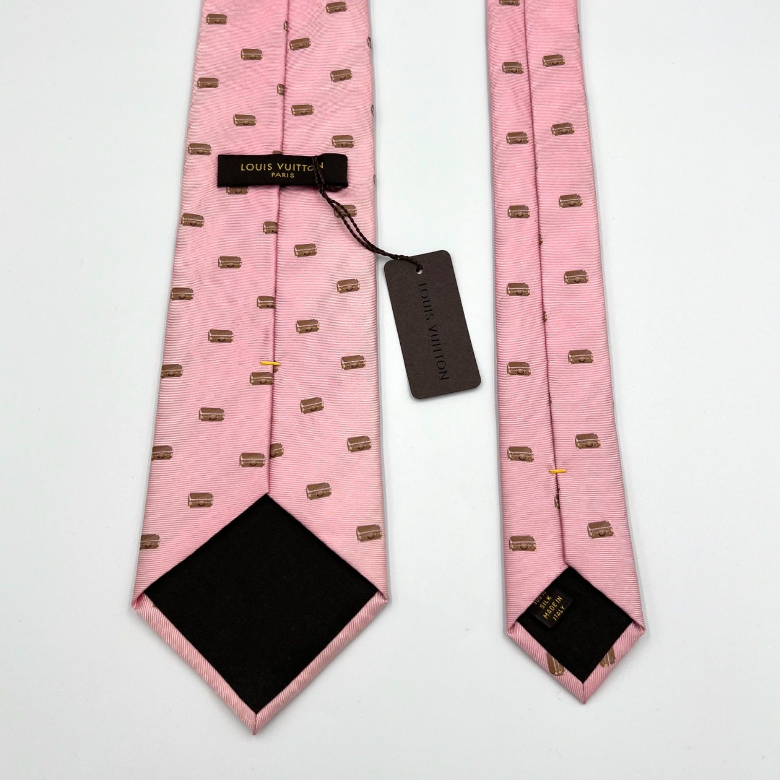 ルイヴィトン ネクタイ ピンク トランク柄 メンズ LOUISVUITTON - メルカリ