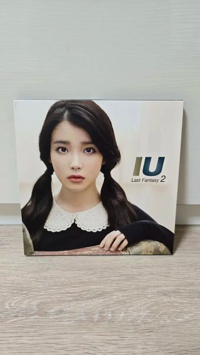 IU(アイユ) 正規 2 家 ラスト・ファンタジー アルバム - メルカリ