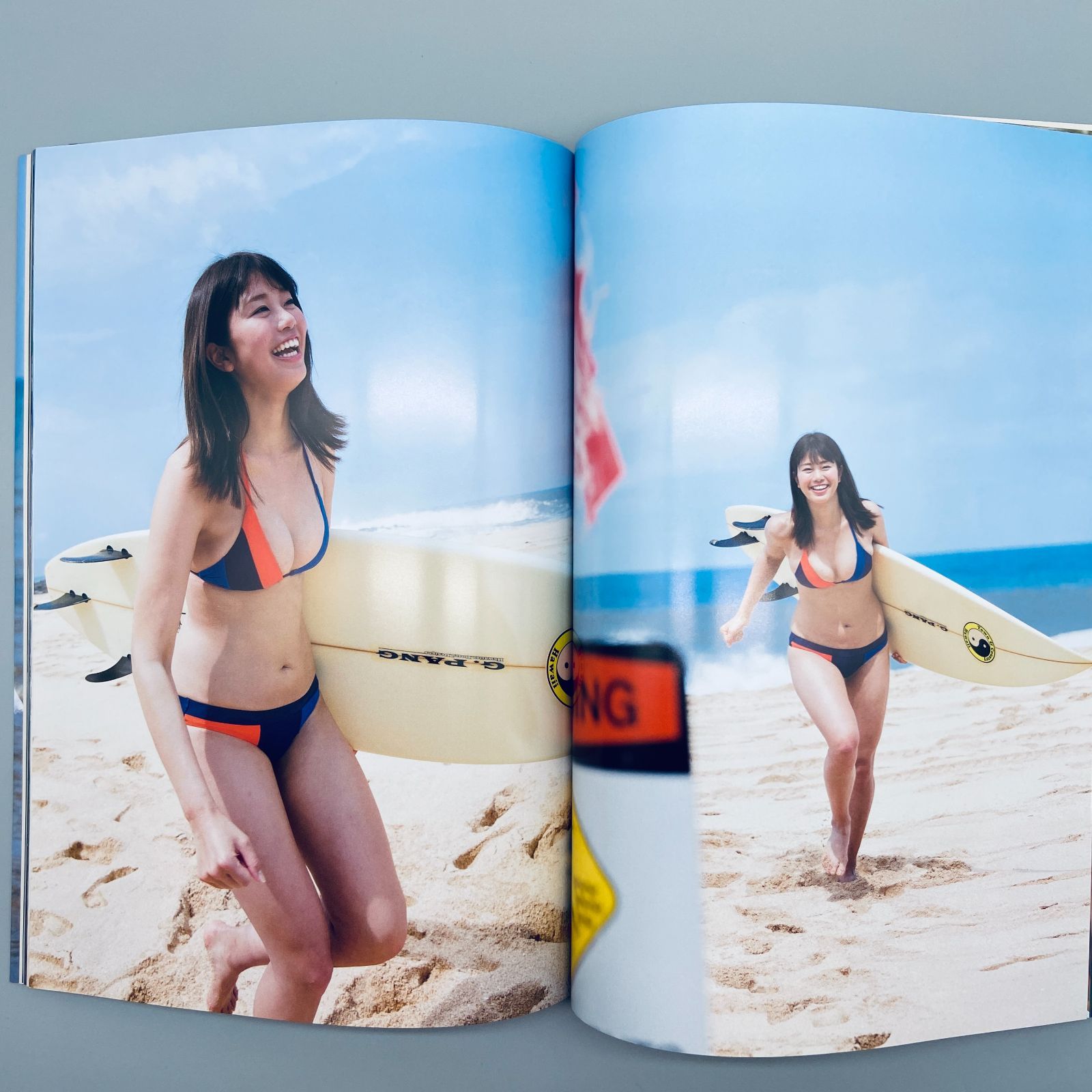 稲村亜美 1st写真集 どまんなか　サイン入り Amazon.co.jp: 稲村亜美 直筆サイン入り写真集 どまんなか 生