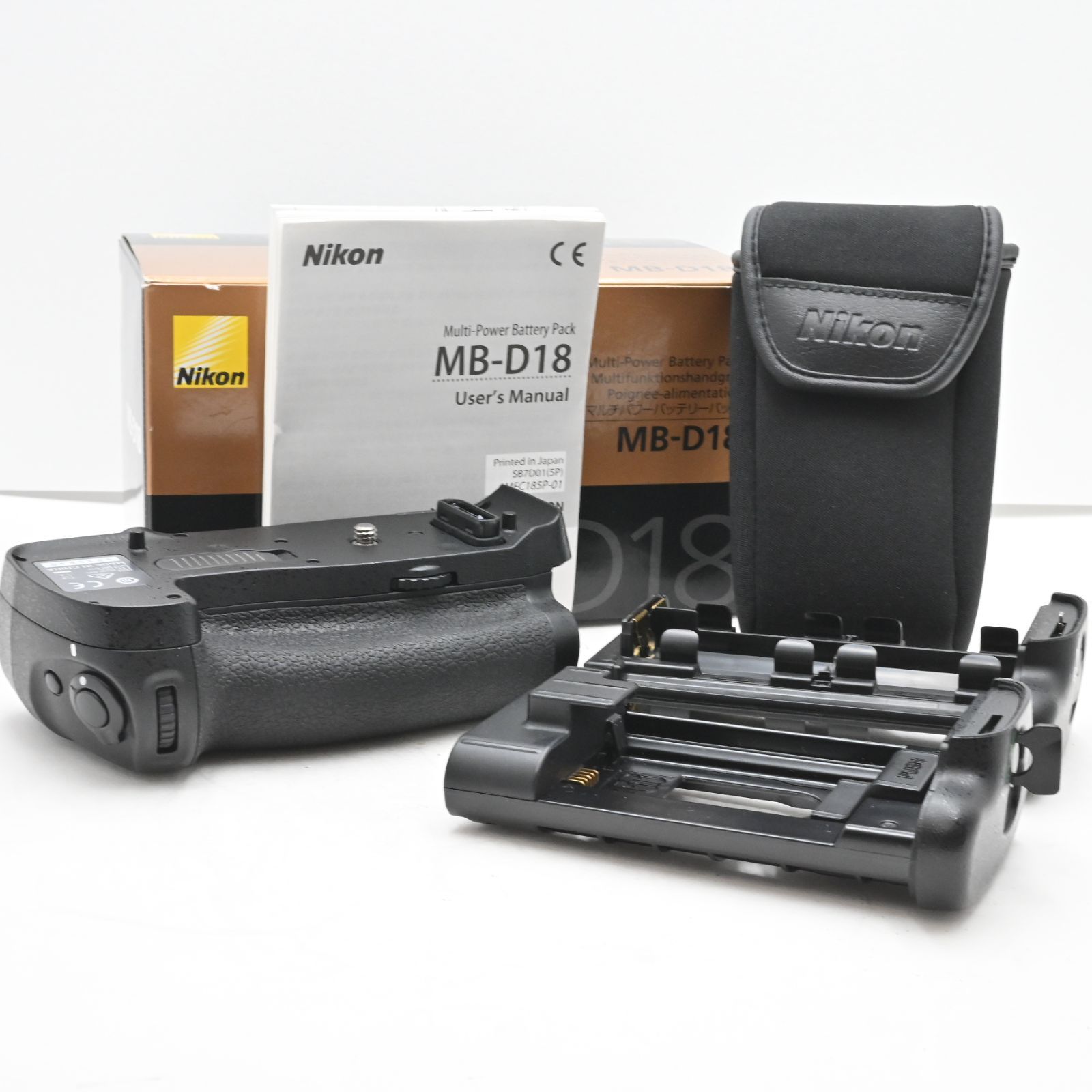 上品 Nikonマルチパワーバッテリーパック MB-D18