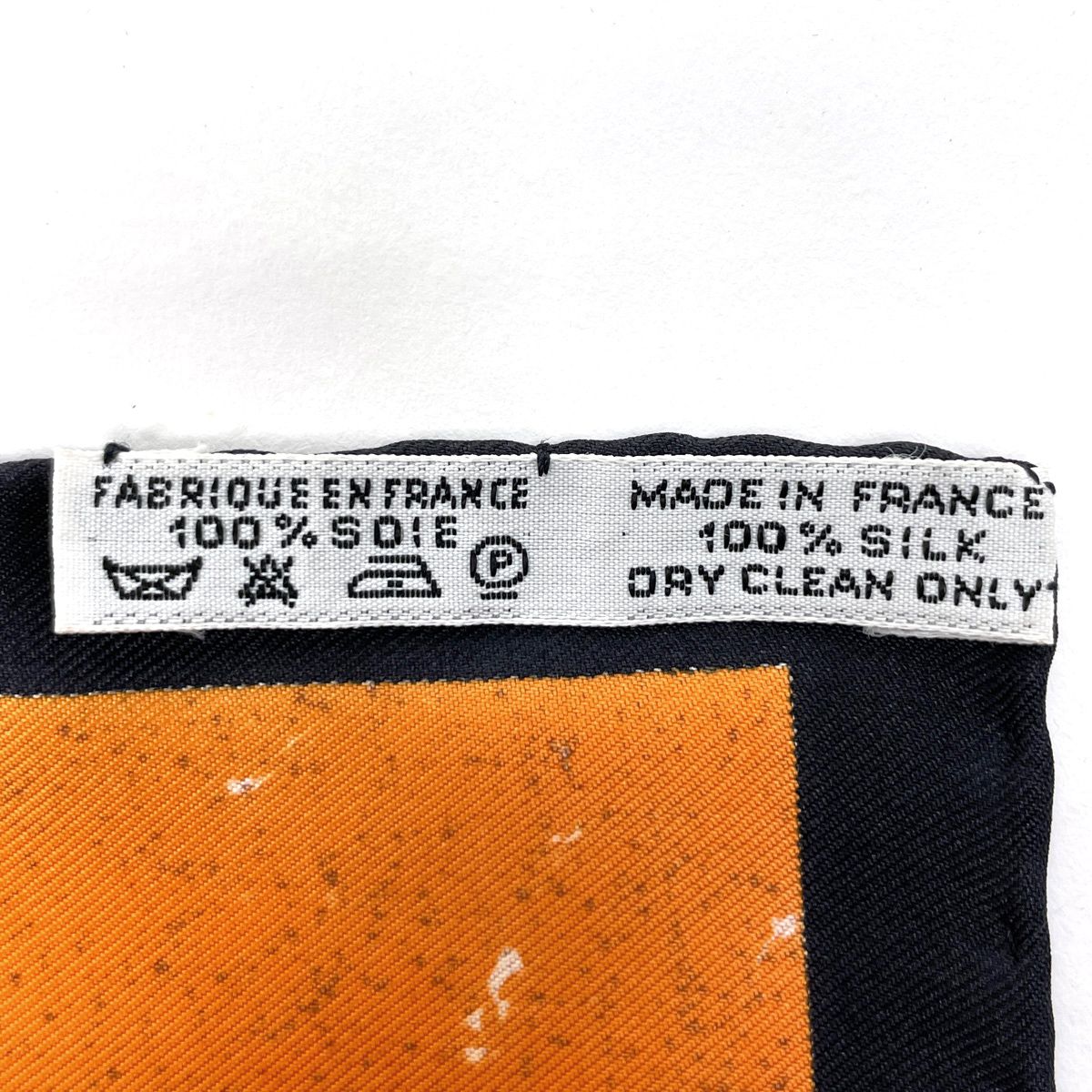 エルメス HERMES カレ 90 PiERRES d ORiENT et d OCCiDENT 東洋の石と西洋の石細工 鳥 花 果実 果物 スカーフ シルク ブラック オレンジ マルチ レディース