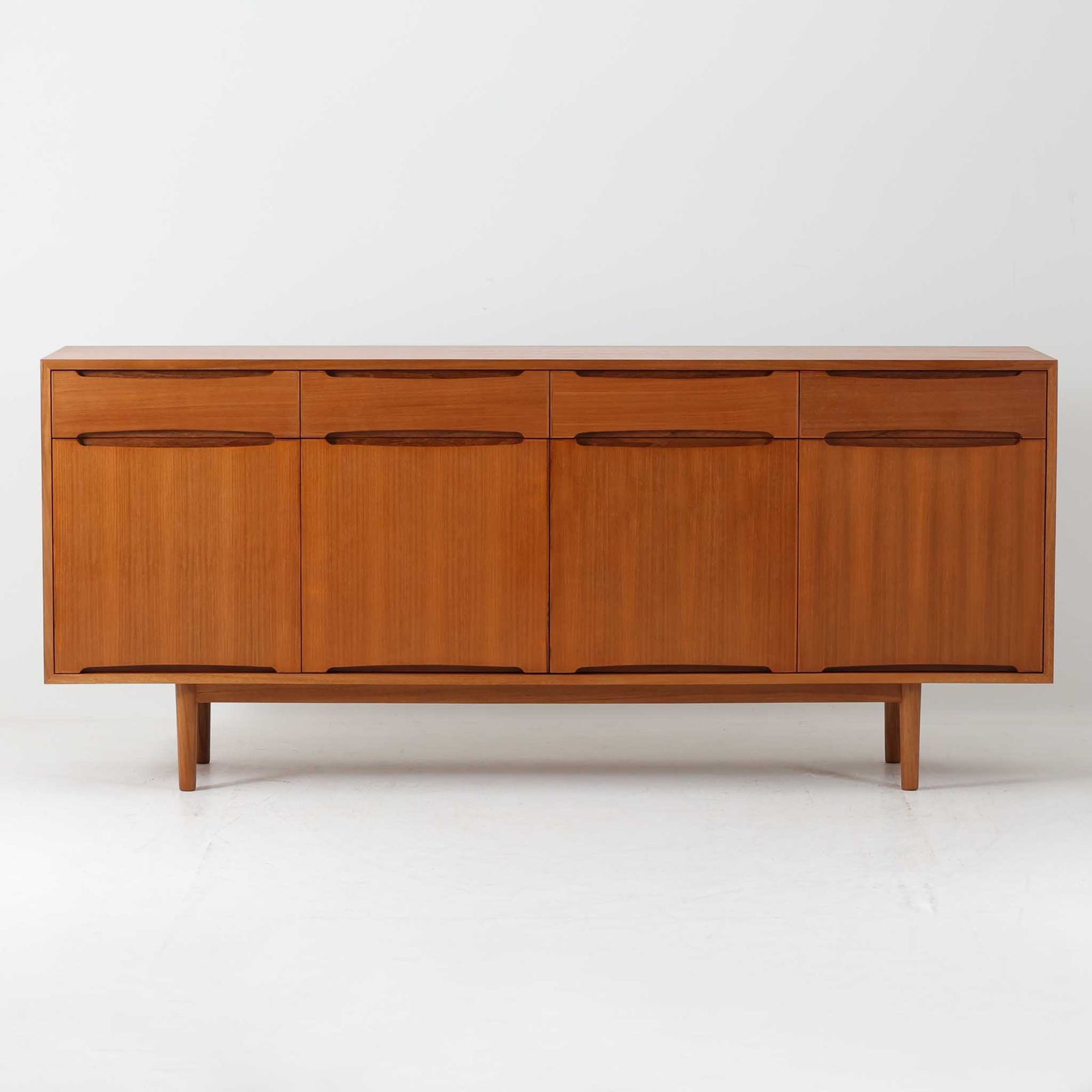 L3705-275 英国ヴィンテージ サイドボード 北欧 インテリア 収納 L3705-275 英国ヴィンテージ サイドボード テレビボード