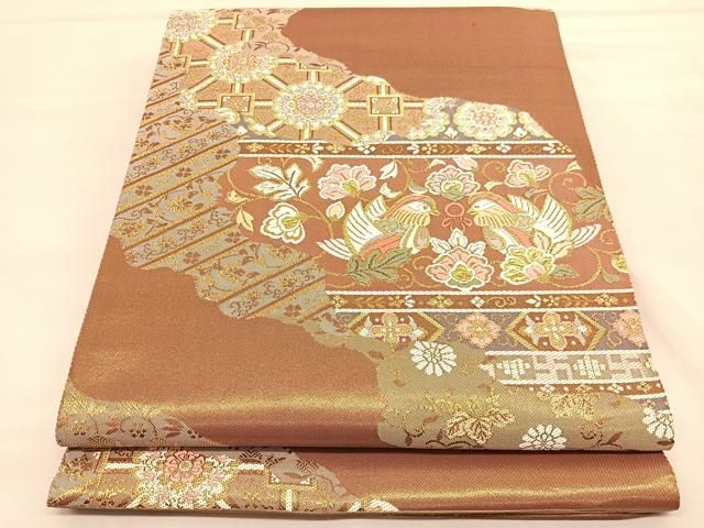 昭和レトロ　手織之逸品　純金24K 豪華西陣袋帯　六通　蝶々　鶴　古典柄 昭和レトロ 手織之逸品 純金24K 豪華西陣袋帯 六通 蝶々 鶴 古典