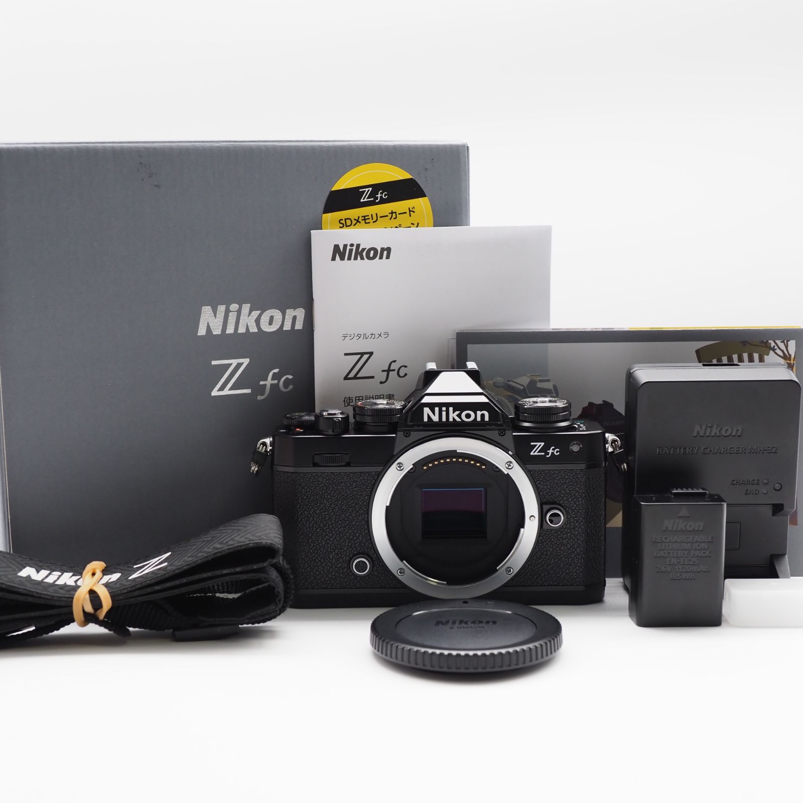 ☆ショット数2328回の新品級☆ Nikon ミラーレス一眼 Z fc ボディ