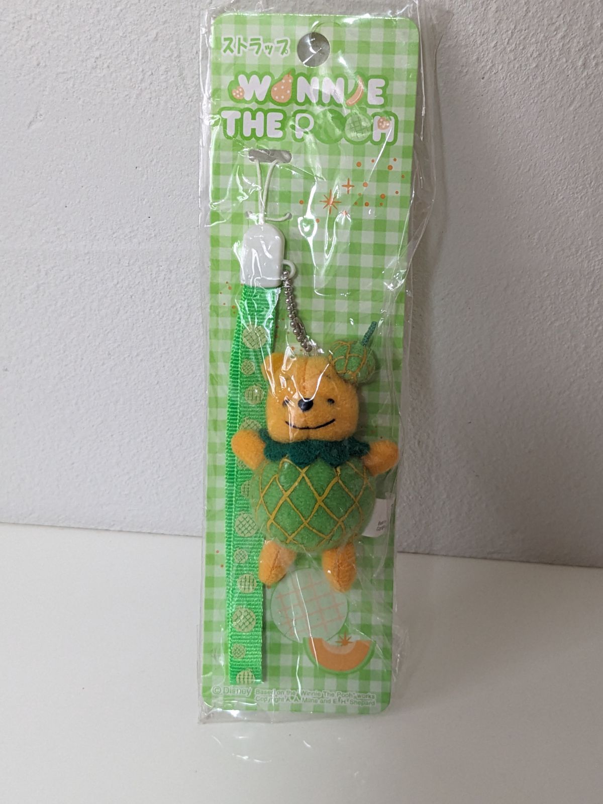激 メロン着ぐるみプーさんストラップ