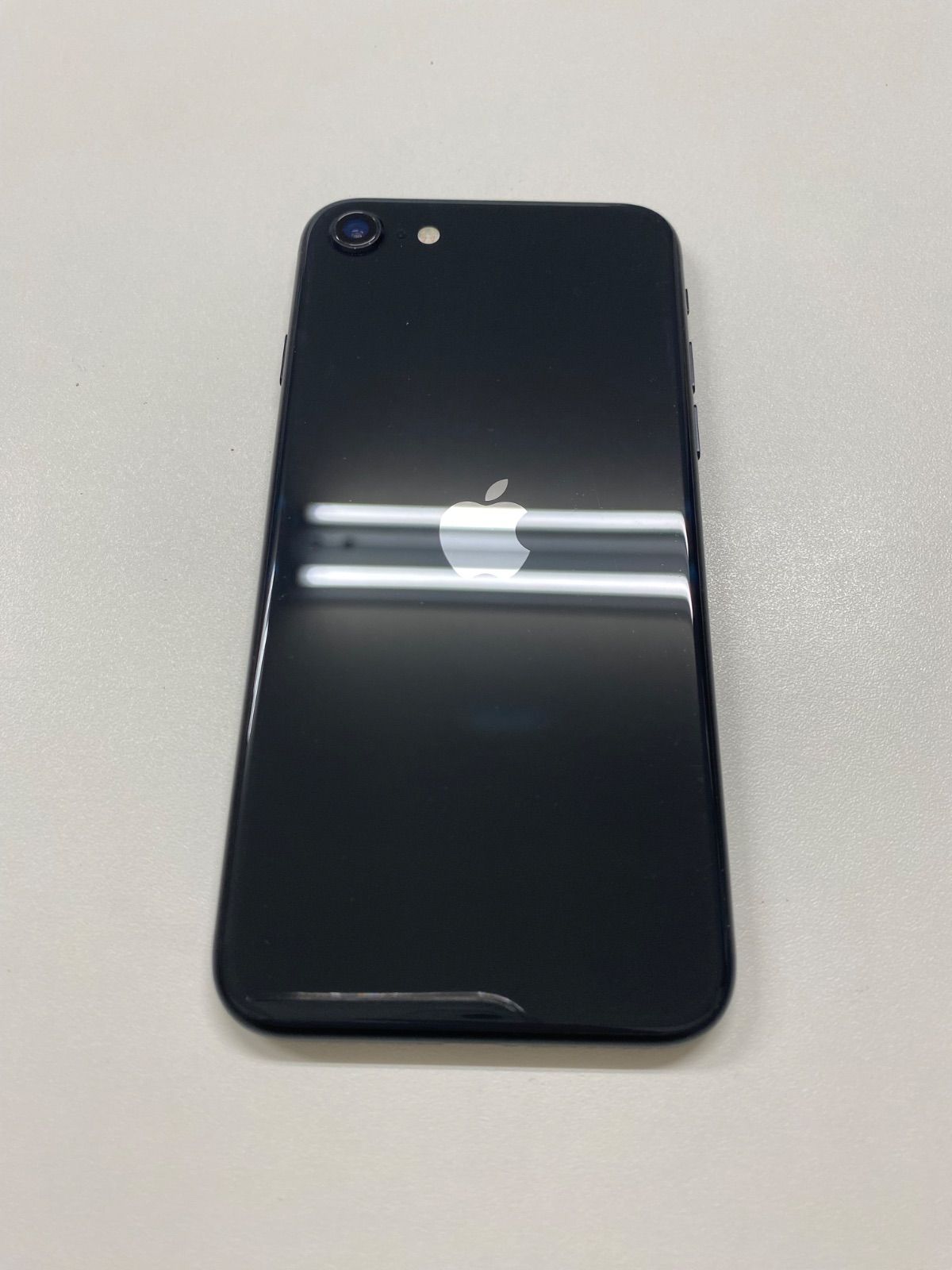 iPhone SE2 第二世代 64GB SIMロック解除済み 販売 SIMロック解除済み