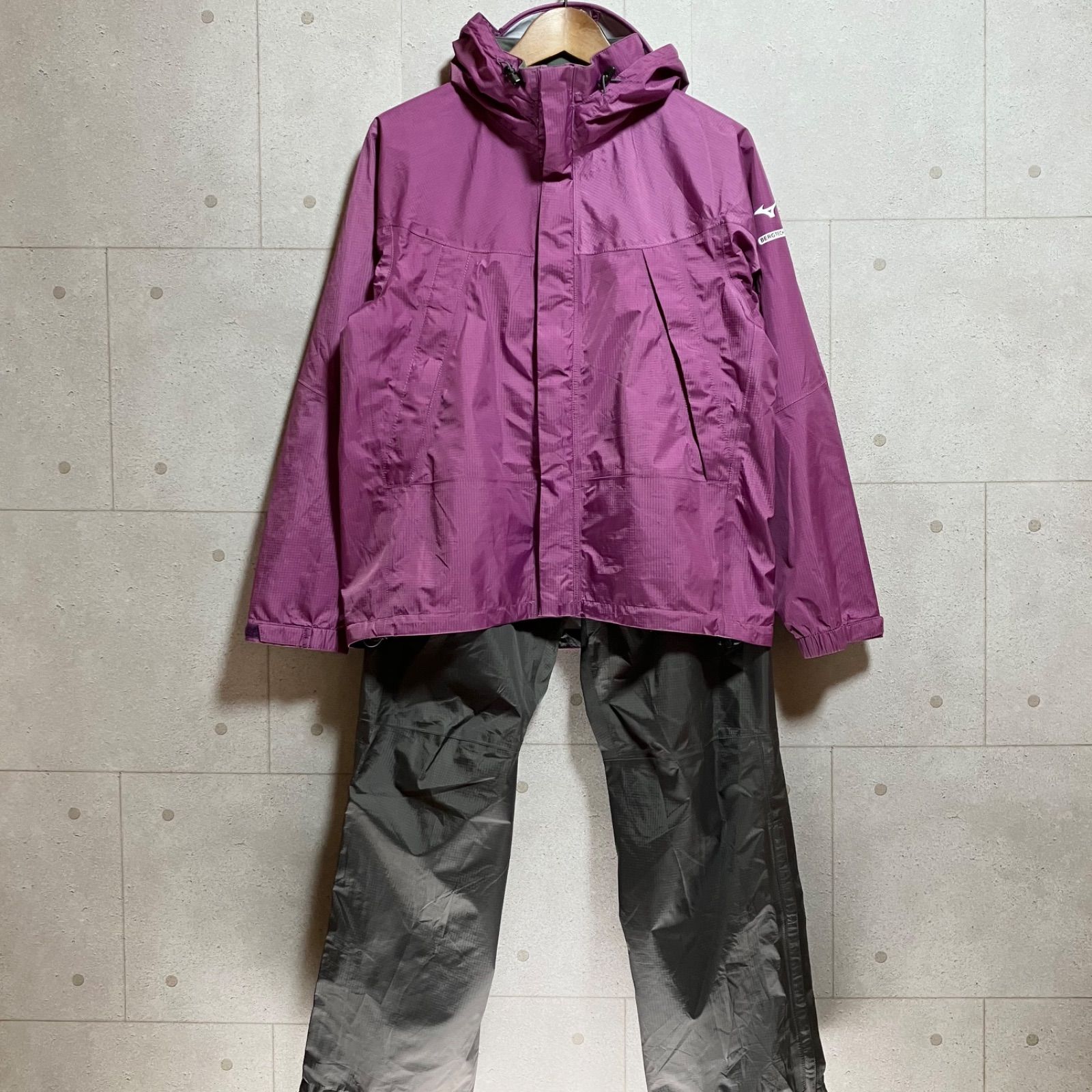 パウダー・ボウル・ジャケット、パンツ】秋から冬そして春。沖でこの