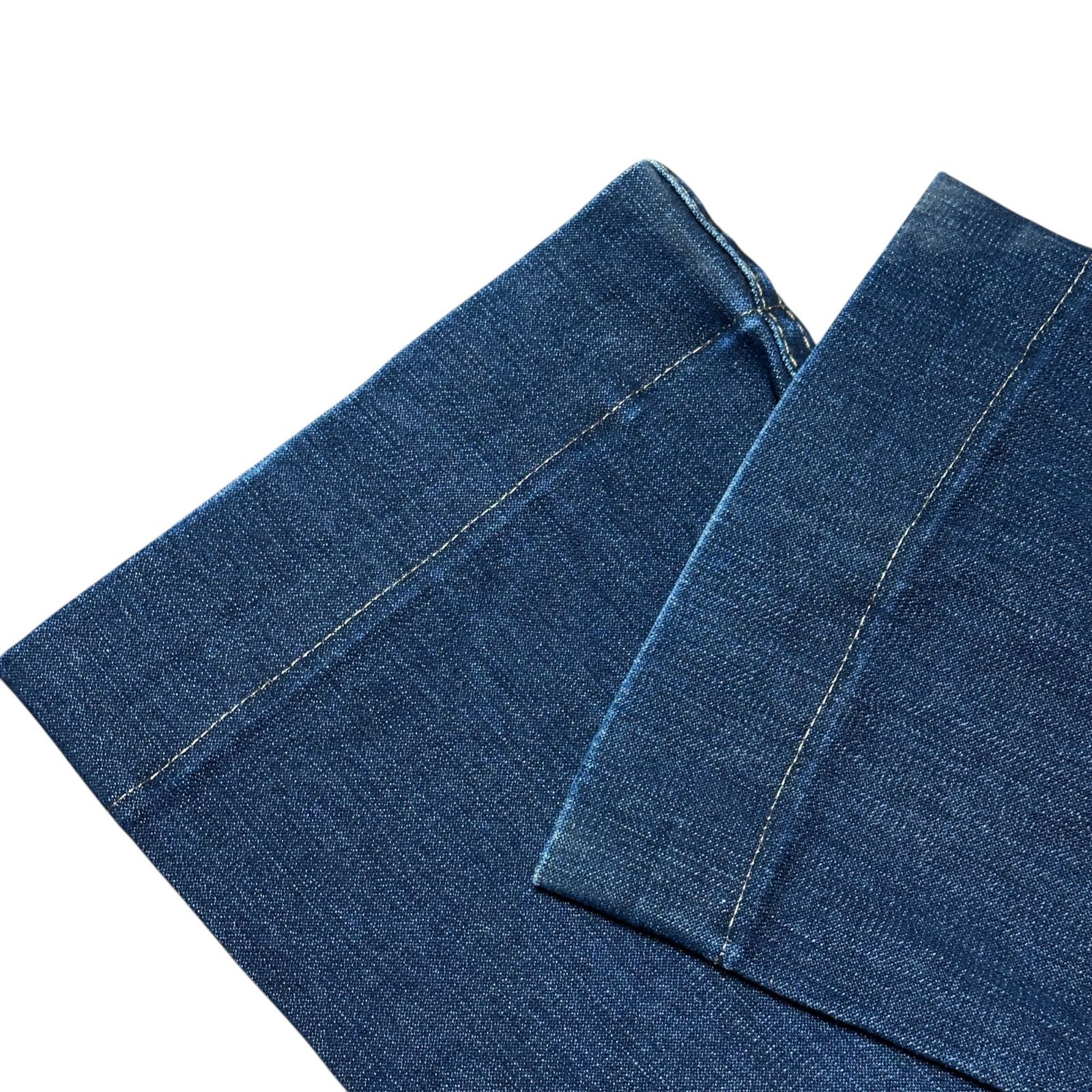 (未使用)TRUE RELIGION ブーツカットデニム26 トゥルーレリジョン TRUE RELIGION クロップド ブーツカットデニム 26 トゥルーレリジョン