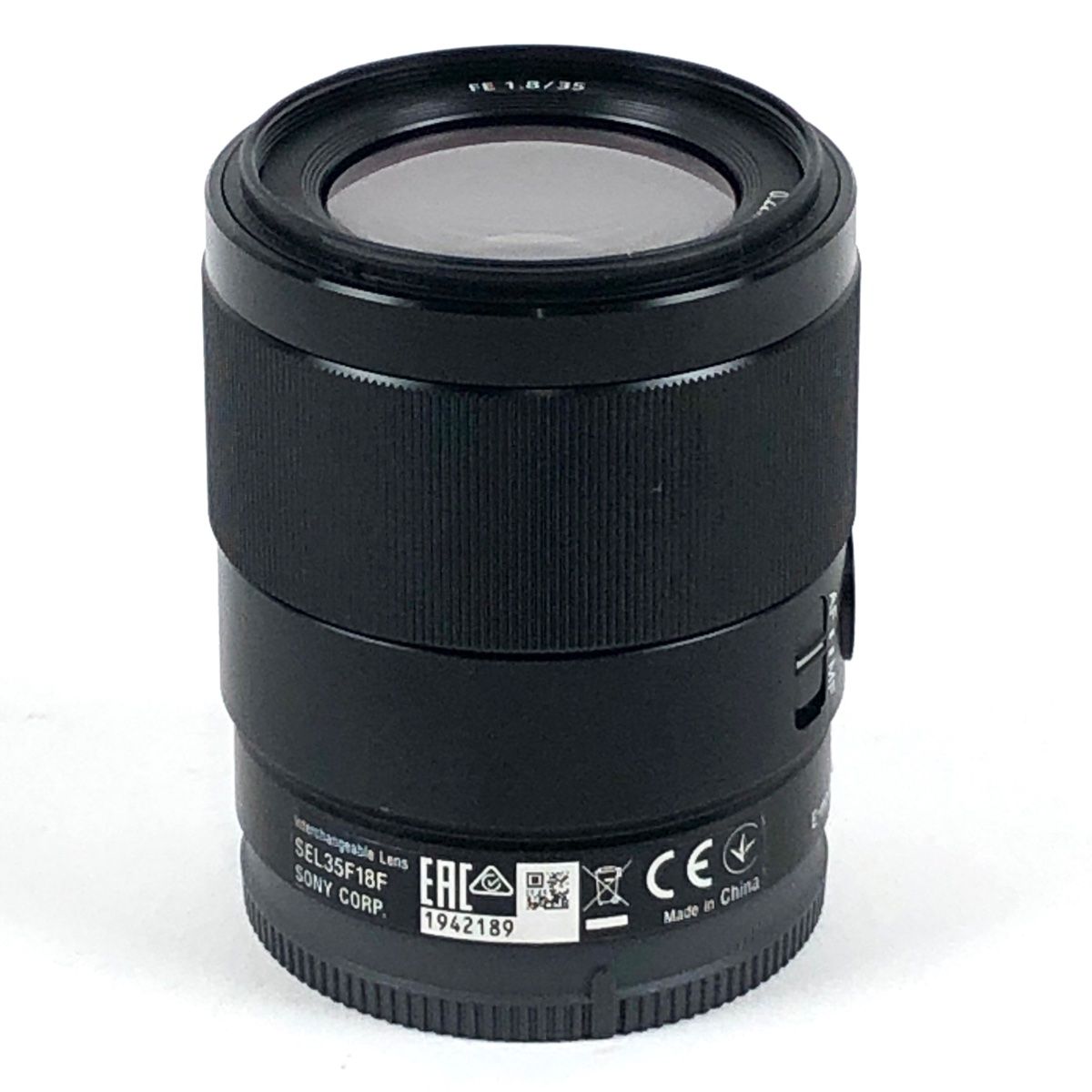 35mm F1.8