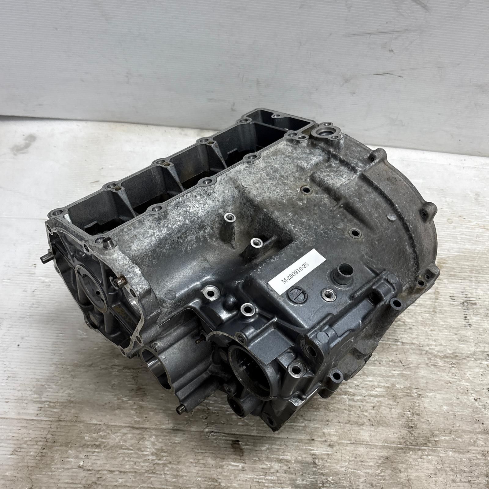 即配可 KAWASAKI バリオス 純正ジェネレーター フライホイール カバー ZR250A-058 A-3 即配可 KAWASAKI バリオス 純正ジェネレーター フライホイール カバー