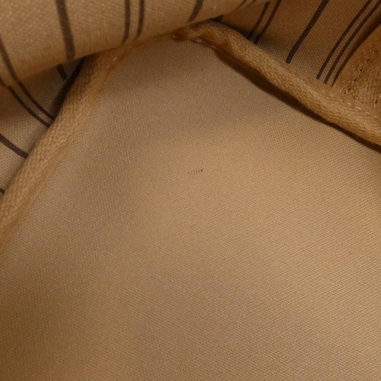 モノグラム ネヴァーフル