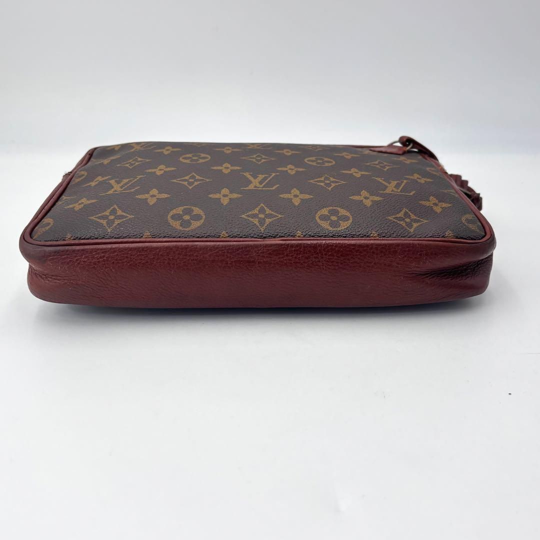 LOUIS VUITTON ルイヴィトン サックスポ セカンドポーチ