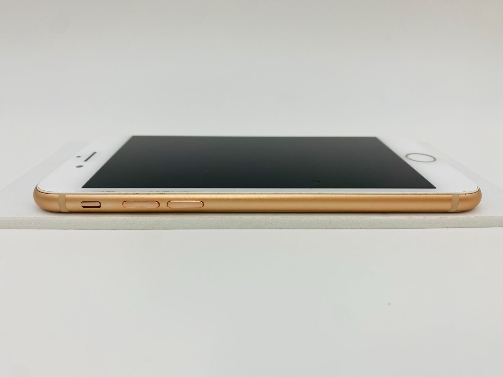 iPhone8 64GB ゴールド/シムフリー/大容量2300mAh 新品