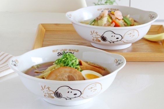 人気商品.復活】スヌーピー 手付きラーメン丼 ２個組 ○3870035U