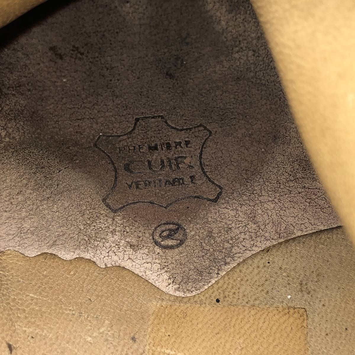 プレーントゥシューズ フランス製