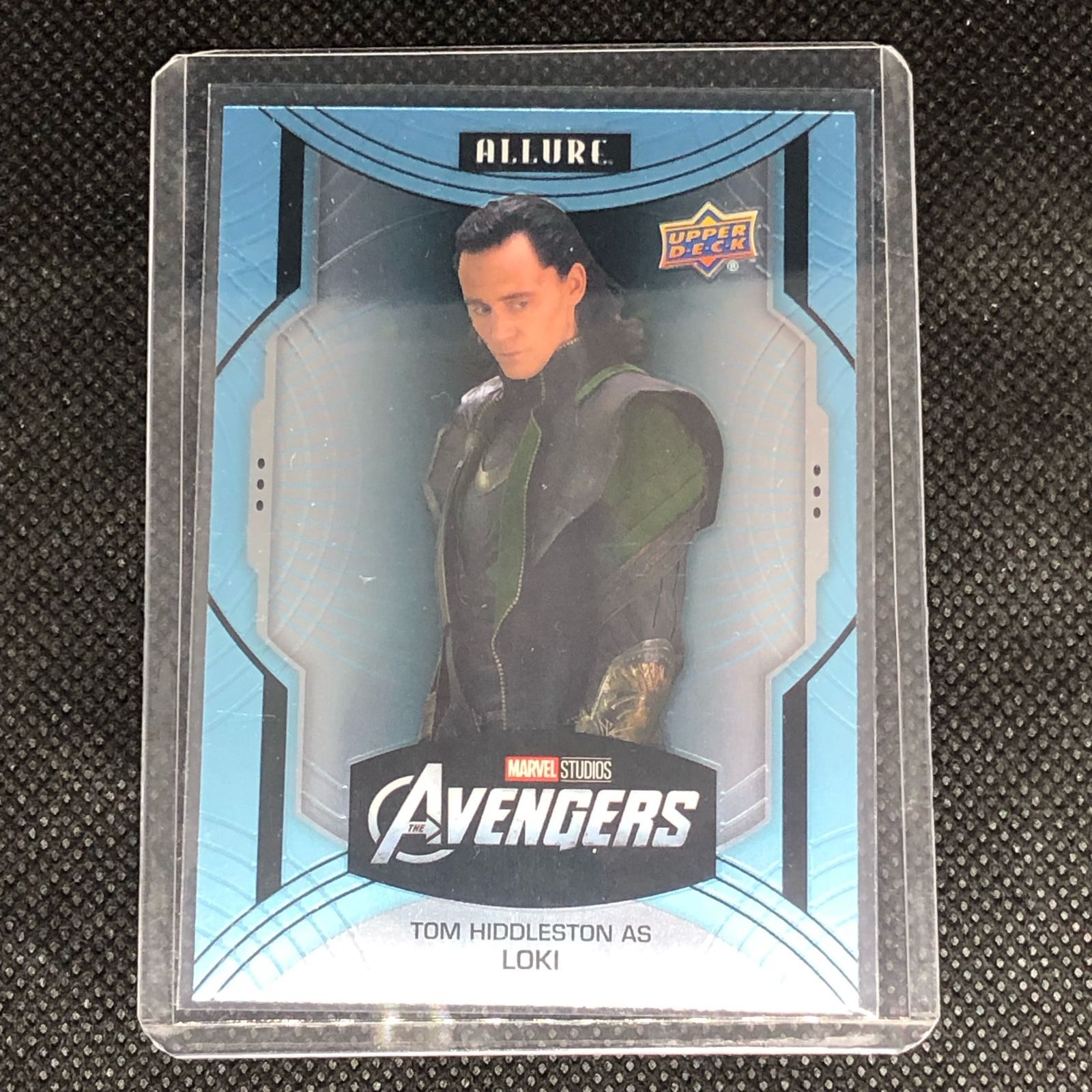 upper deck marvel ヘイリー・アトウェル 直筆サインカード upper deck marvel ヘイリー アトウェル 直筆サインカード