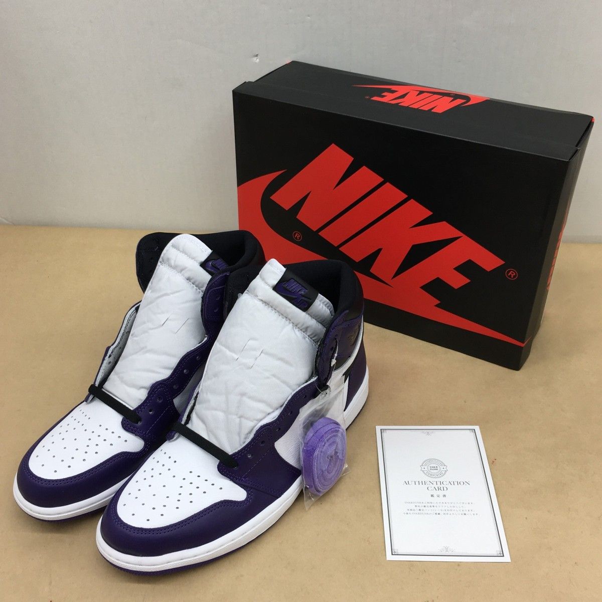 未使用 NIKE AIR JORDAN １ RETRO HIGH OG Court Purple （2020） 555088-500 サイズ30cm【WS1047-003】