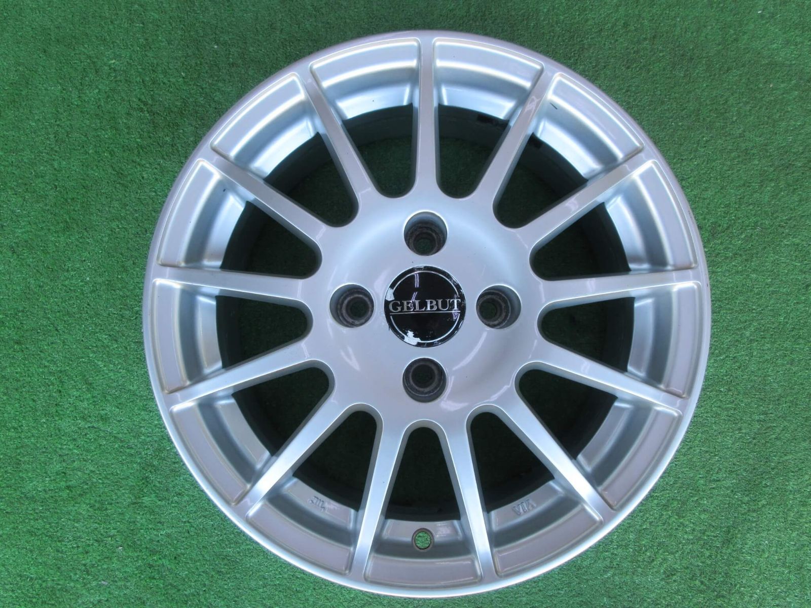 プジョー、シトロエン用中古ホイール！ ゲルプート YPW01