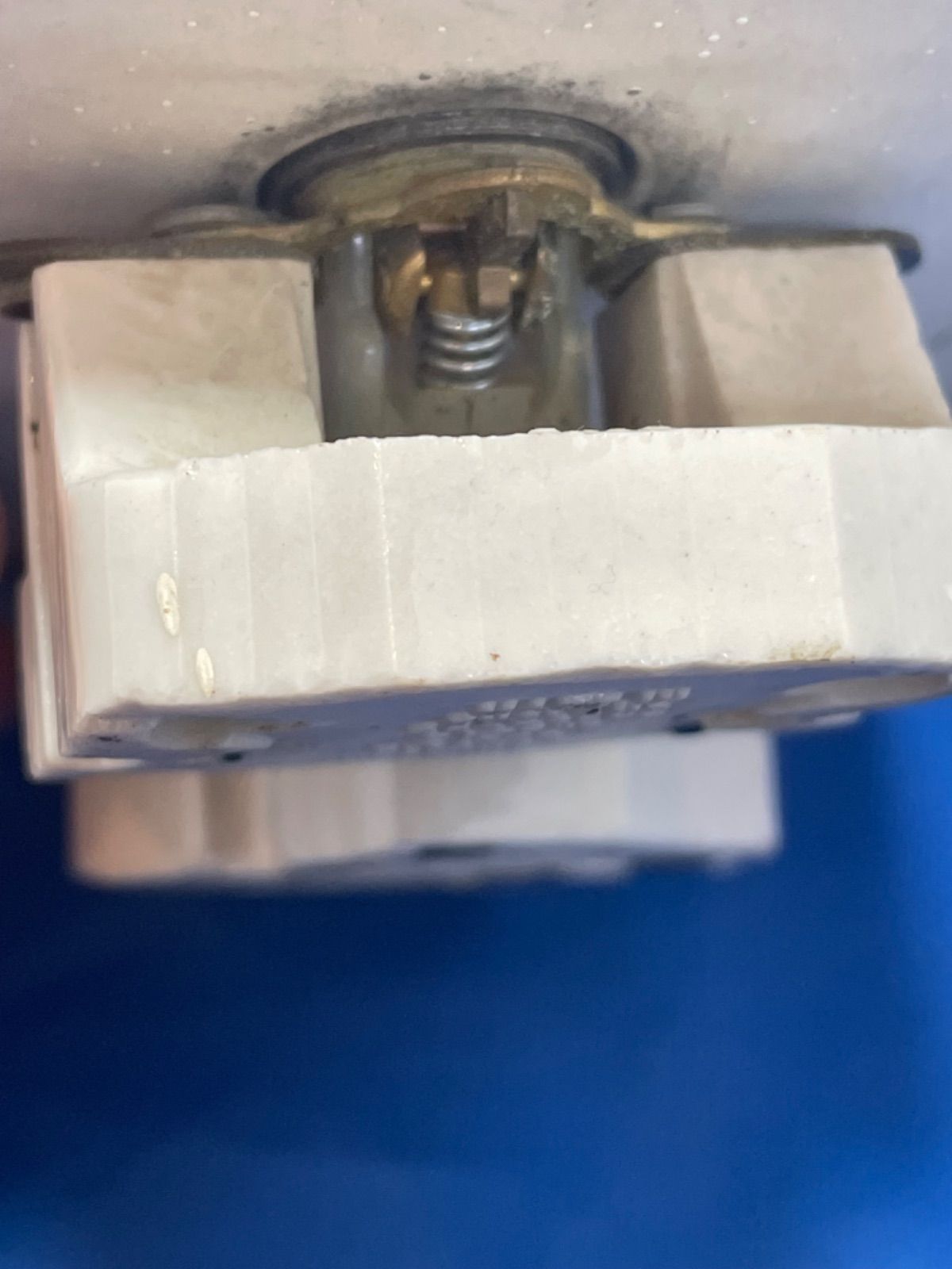 陶器製スイッチカバー 真鍮製トグルスイッチ