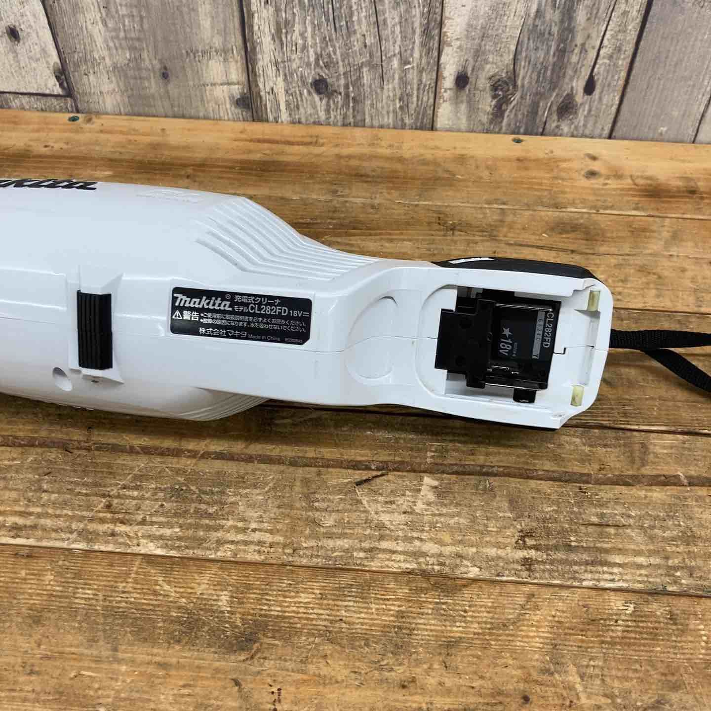 中古品】 マキタ(makita) コードレスクリーナー CL282FDZW