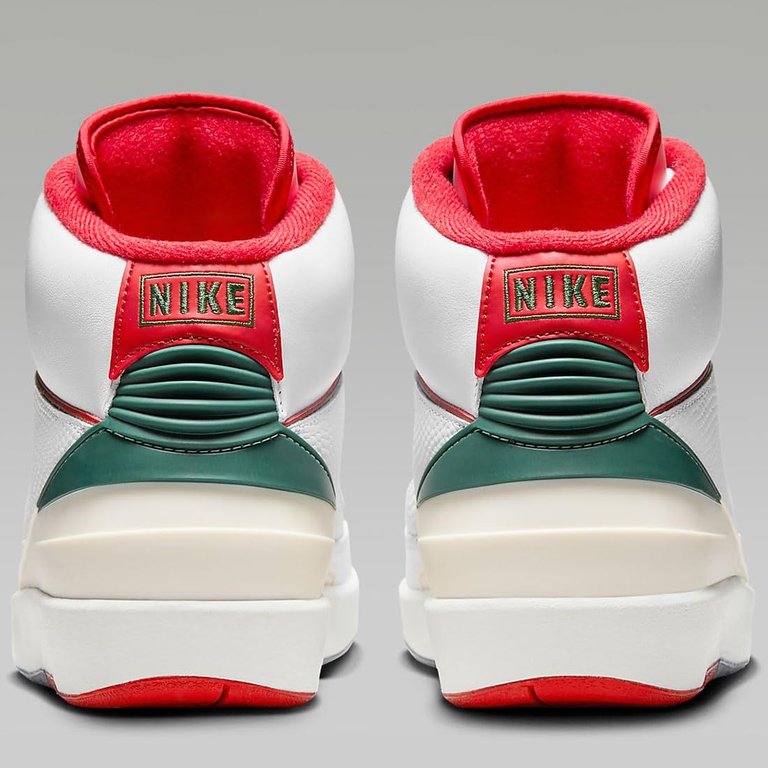NIKE ナイキ