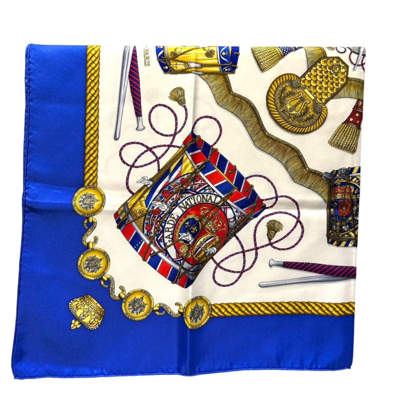 HERMES エルメス カレ90シルクスカーフLESTAMBOURS HERMES (エルメス) カレ90 LES TAMBOURS シルクスカーフ レディース