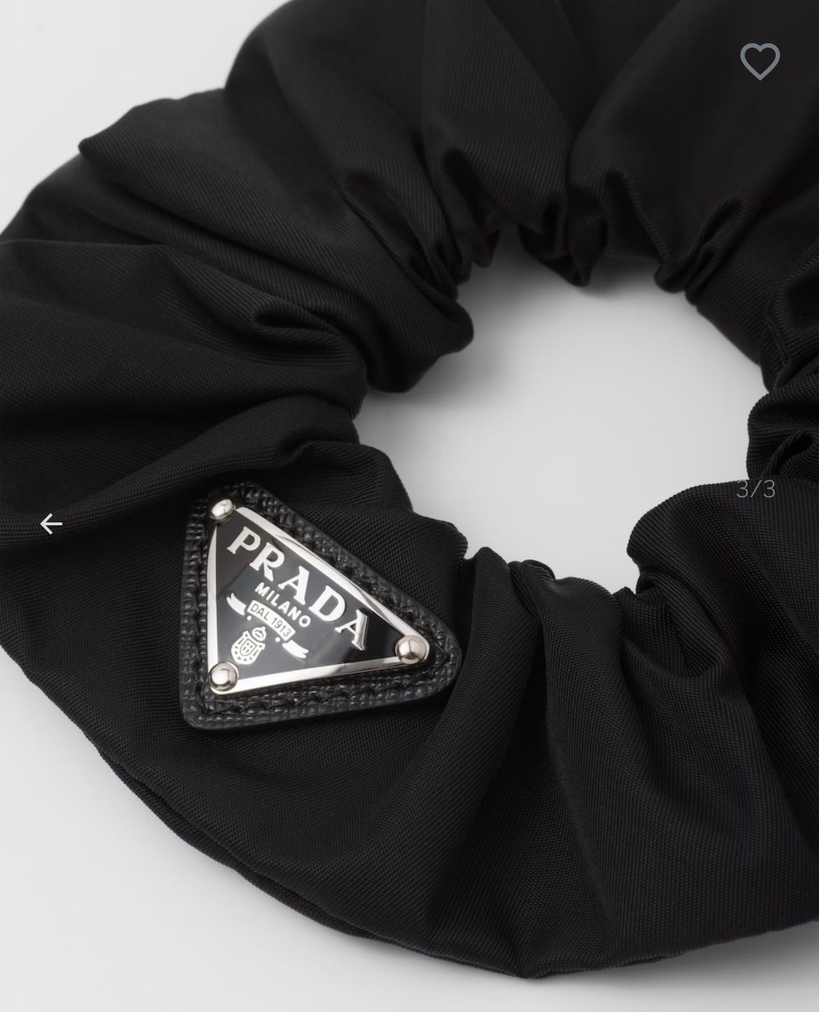 PRADA　プラダ　Re-Nylon　シュシュ プラダ PRADA Re-Nylon シュシュ ブラック ナイロン