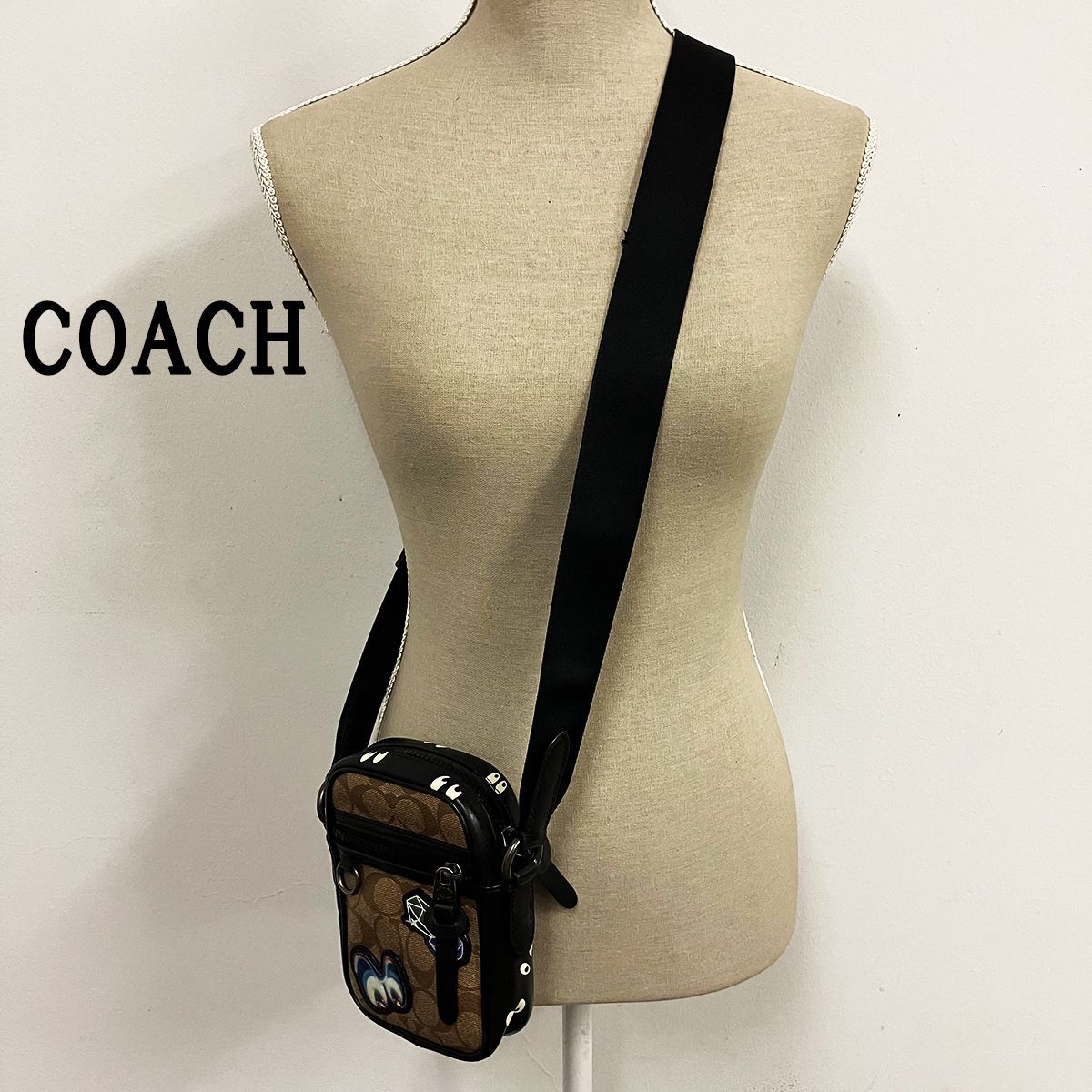 【新品未開封・送料無料】 COACH コーチ シグネチャー ショルダーバッグ 白雪姫 ディズニー バッグ