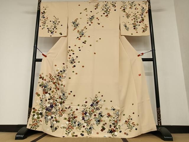 平和屋着物●ファッションデザイナー 花井幸子 訪問着 駒刺繍 草花文 正絹 AAAV7067zg