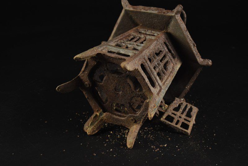 蔵A4345 鉄灯籠 吊灯篭 六角 庭飾 WWW_IBETON_RU