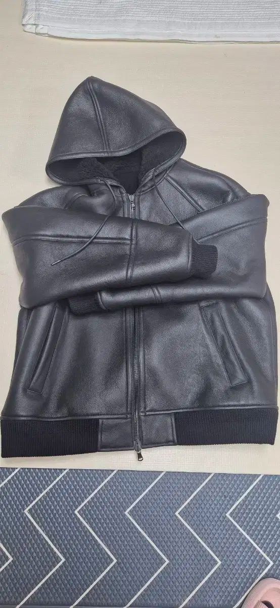 Juun.J ジュンジェイ 24fw 389 ムートン 46サイズ