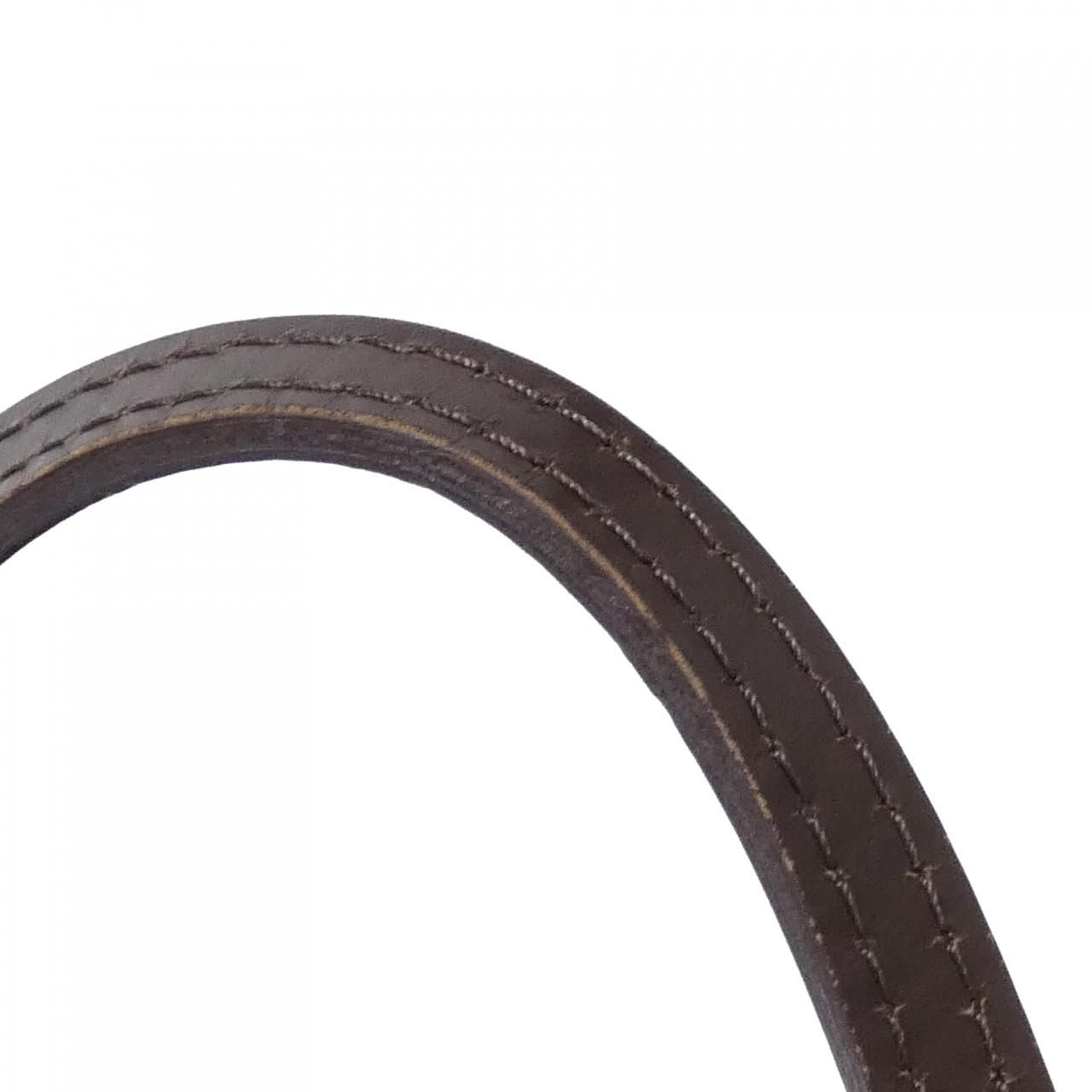 ネヴァーフル PM