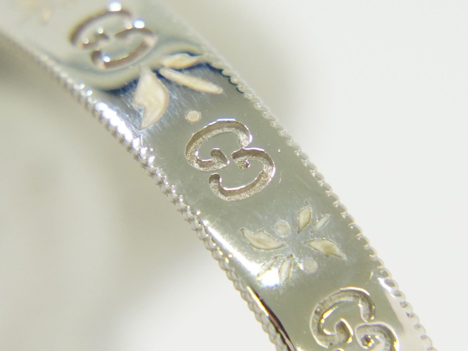 本物 グッチ GUCCI アイコン ブルーム AU750 WG バングル ブレスレット  