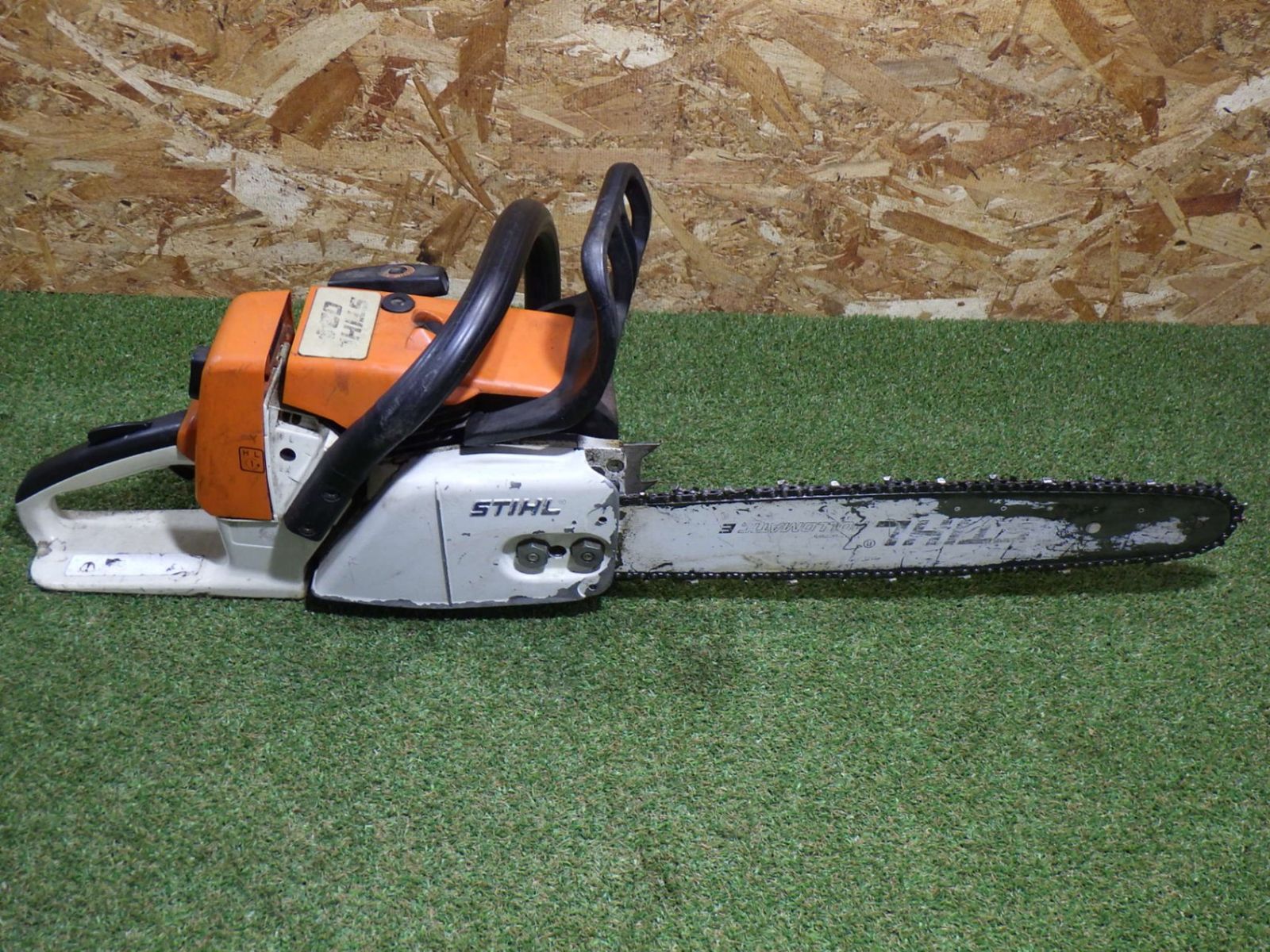 ジャンク】スチール チェーンソー 024 STIHL チェンソー ※エンジン始動 