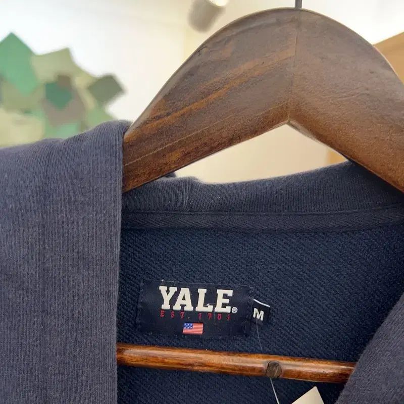 YALE(イェール) クマ カジュアル オーバーサイズ フード付き