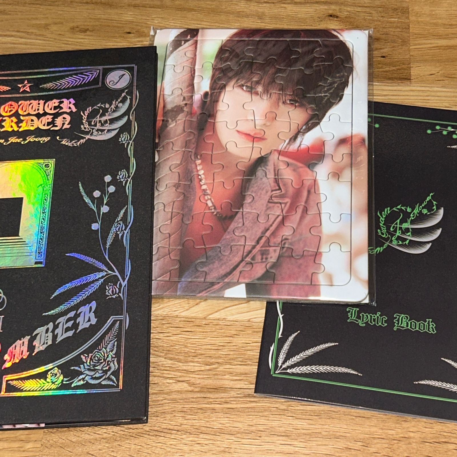 ジェジュン 直筆サイン「FLOWER GARDEN」VINTAGE ver. - メルカリ