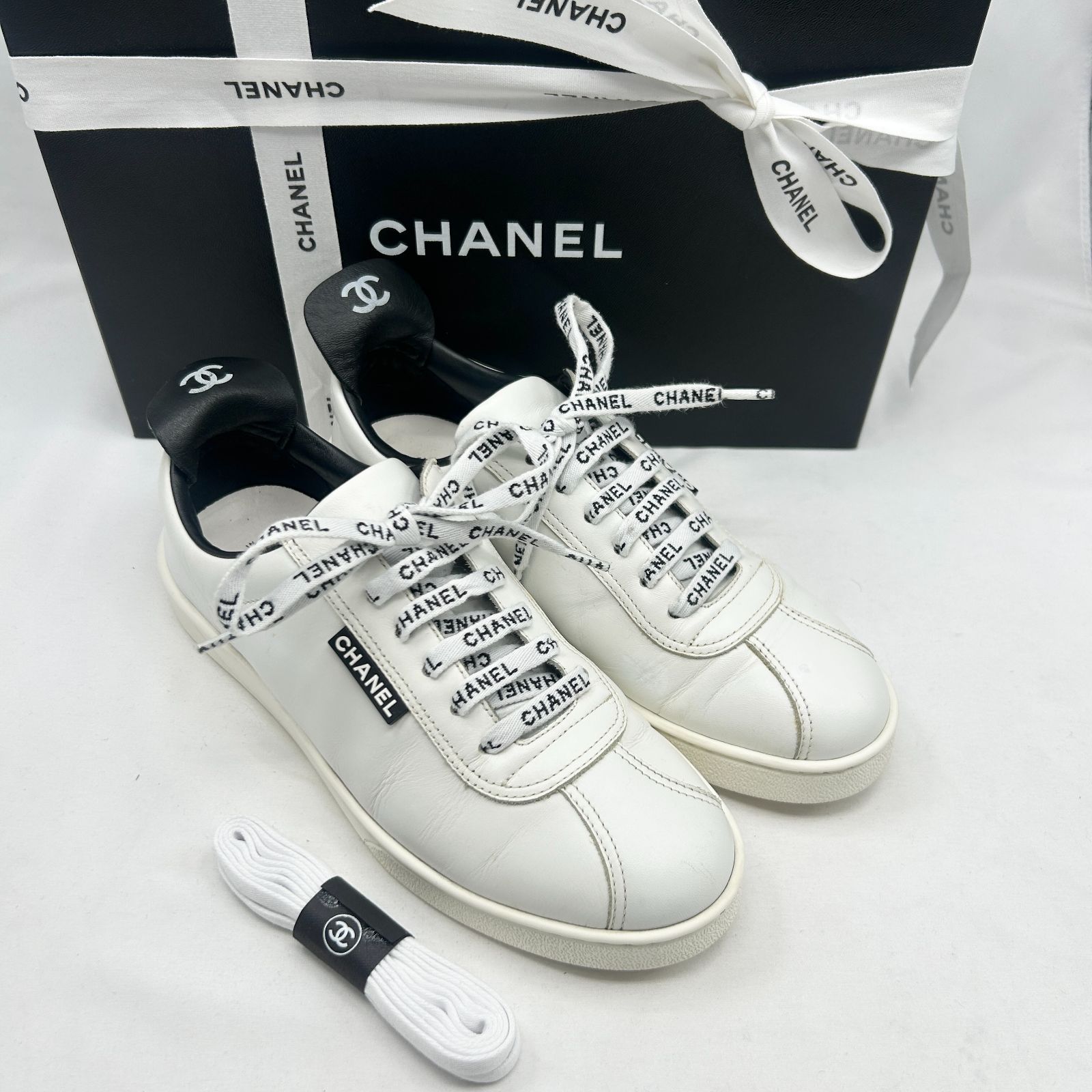 CHANEL シャネル ホワイトレザー G34085 スニーカー 38 ロゴ