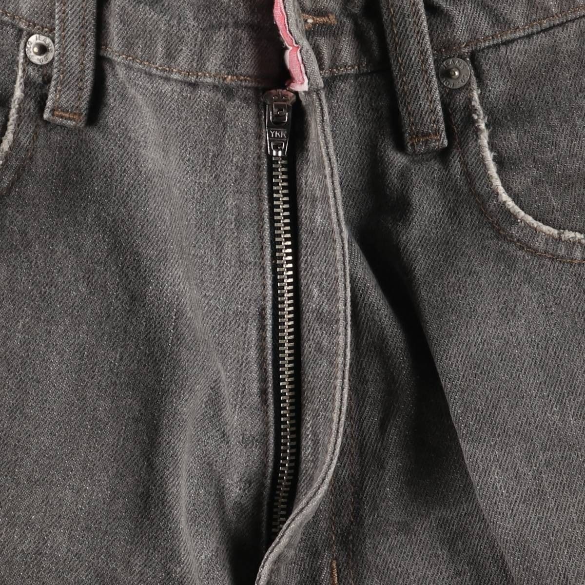 ブラックデニム テーパードデニムパンツ