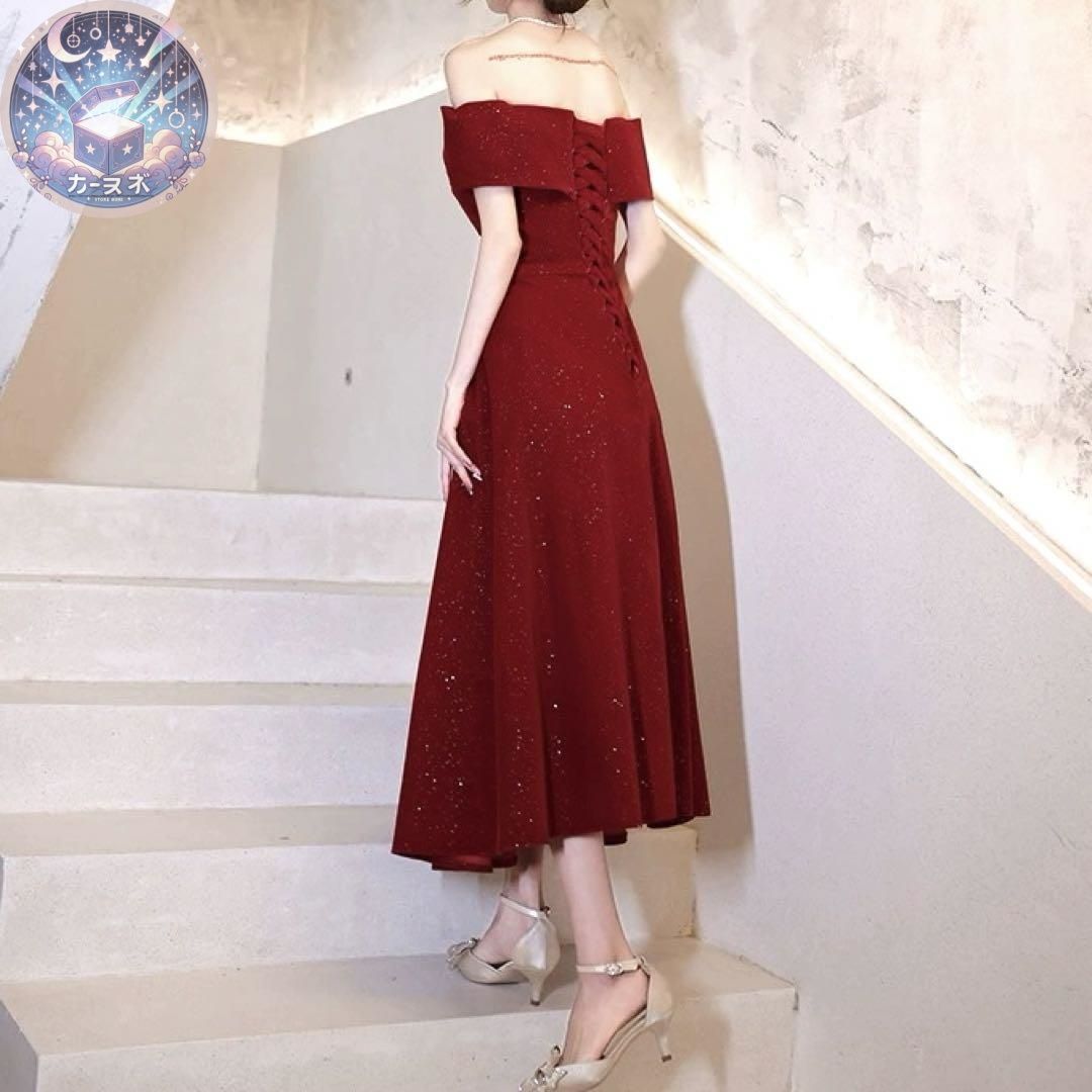 リボンの様なデザインのオフショル イブニングドレス?.? リボンの