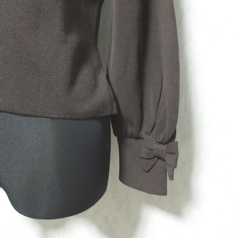 美品 M'S GRACY エムズグレイシー パールビジューボタンニット