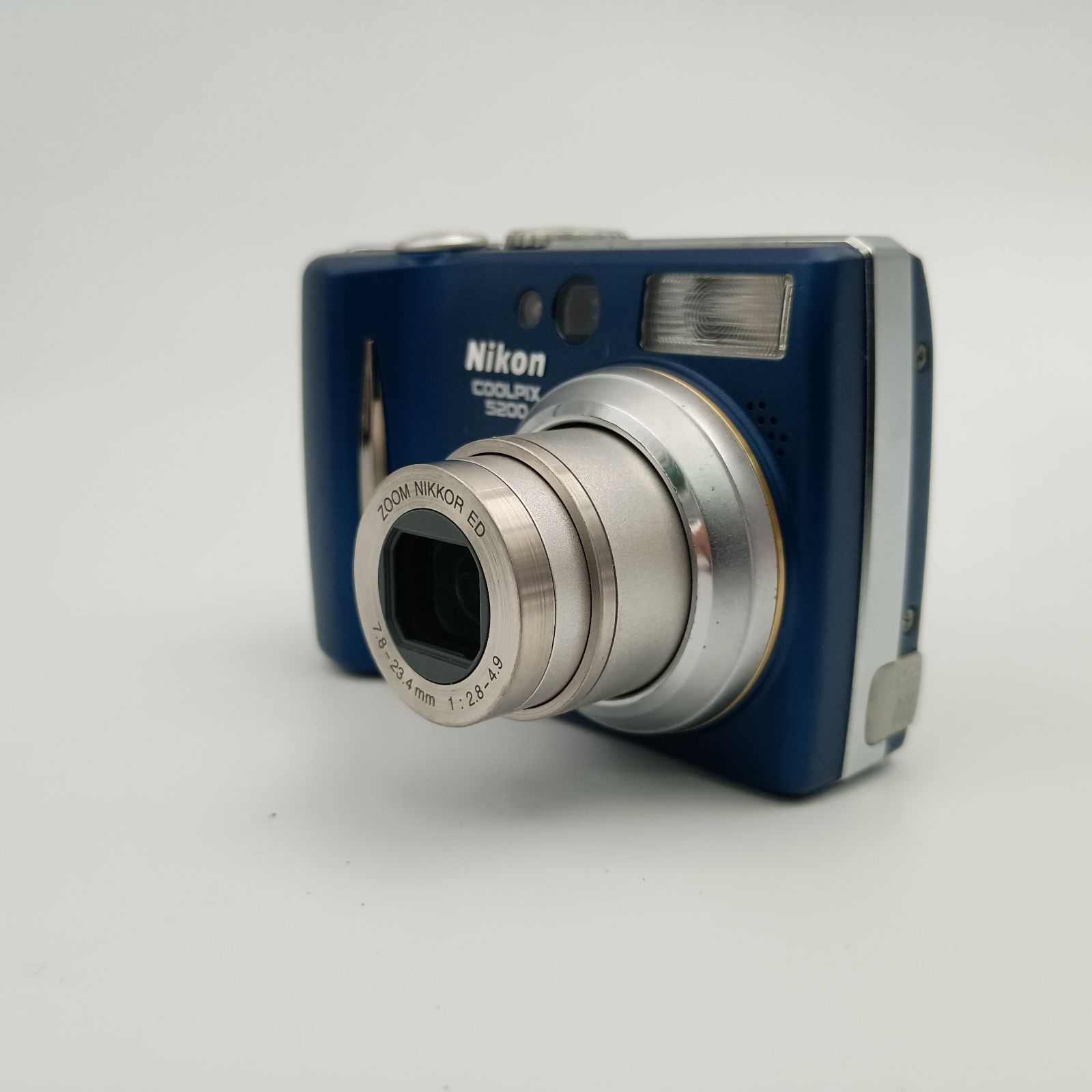 Nikon COOLPIX 5200 ブルー　コンパクトデジタルカメラ　箱付 ニコン、「COOLPIX 5200/4200」の発売日を決定