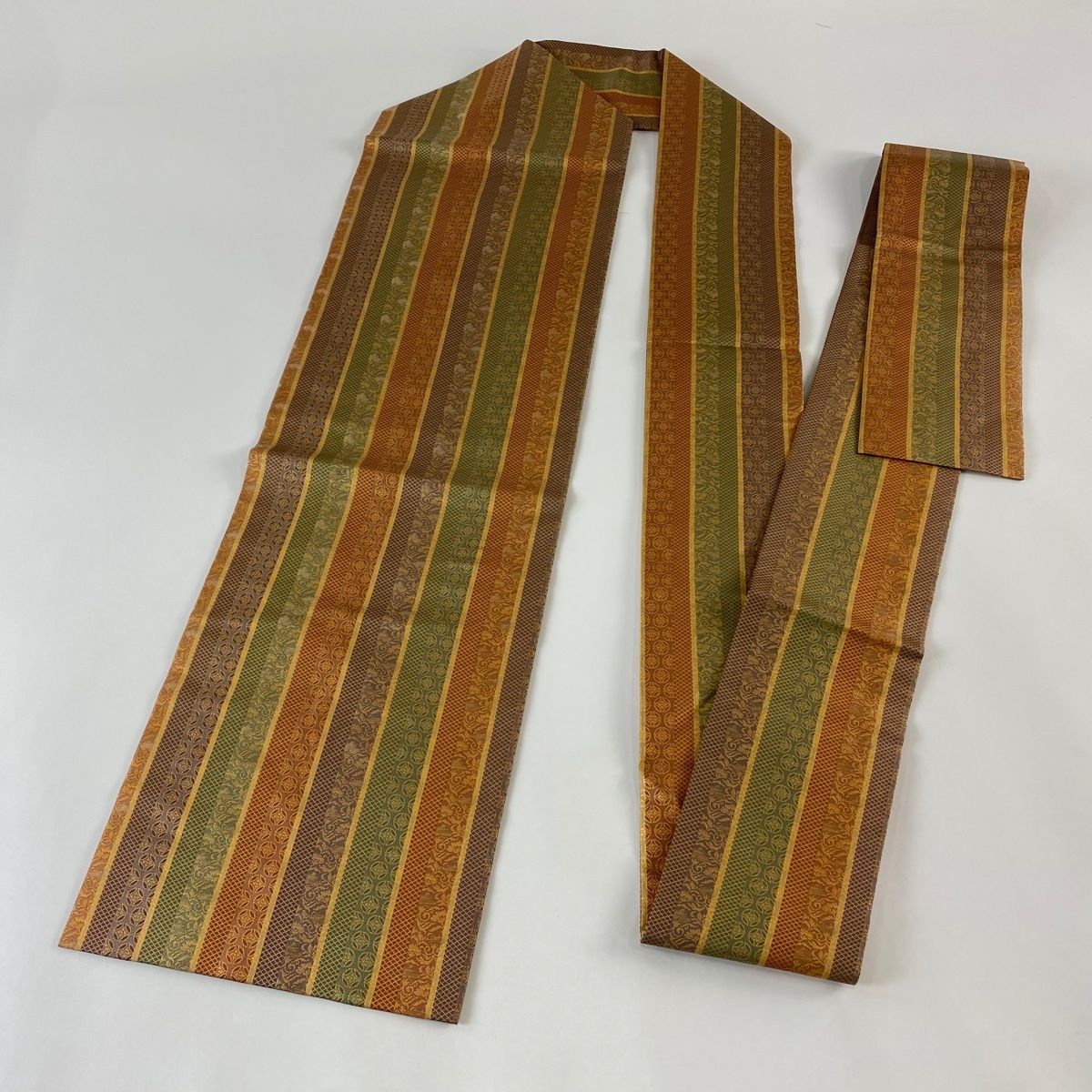 高級　正絹　名古屋帯　全通　美品　縦縞　唐花　更紗 名古屋帯 美品 優品 草花 縦縞 箔 オレンジ 正絹 【中古