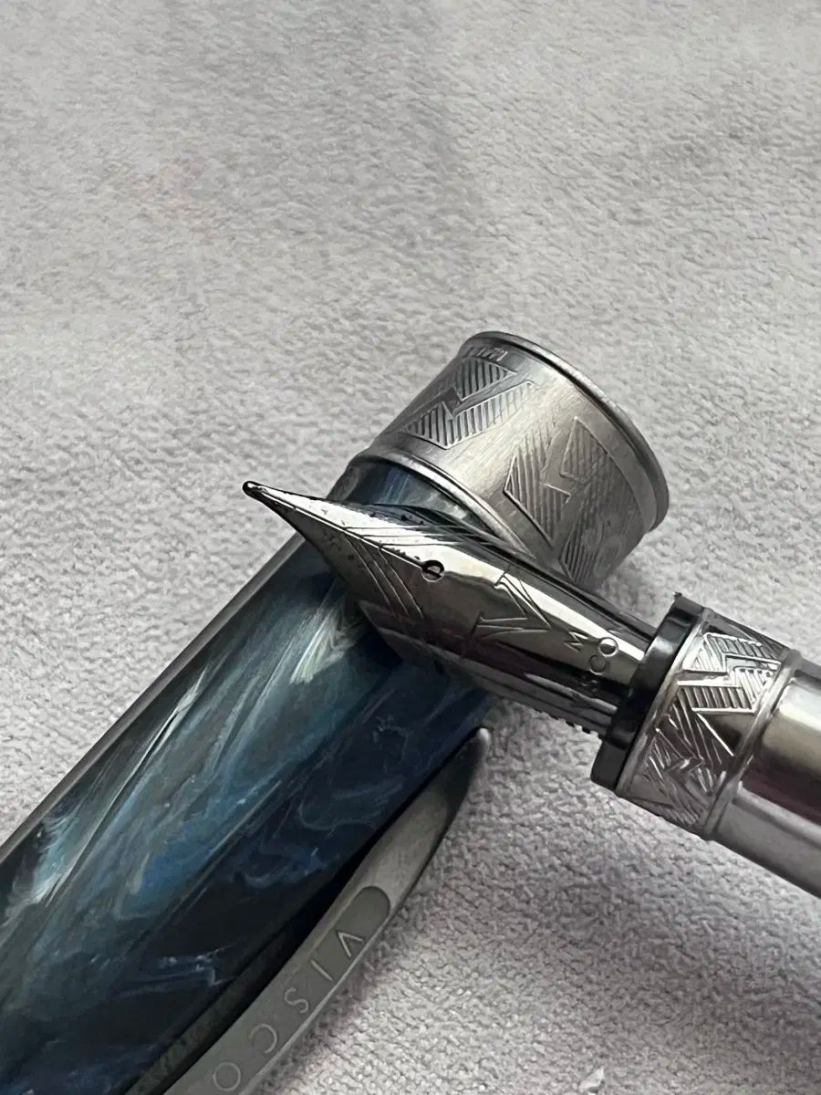 ビスコンティ ミラージュ ポセイドン M 万年筆