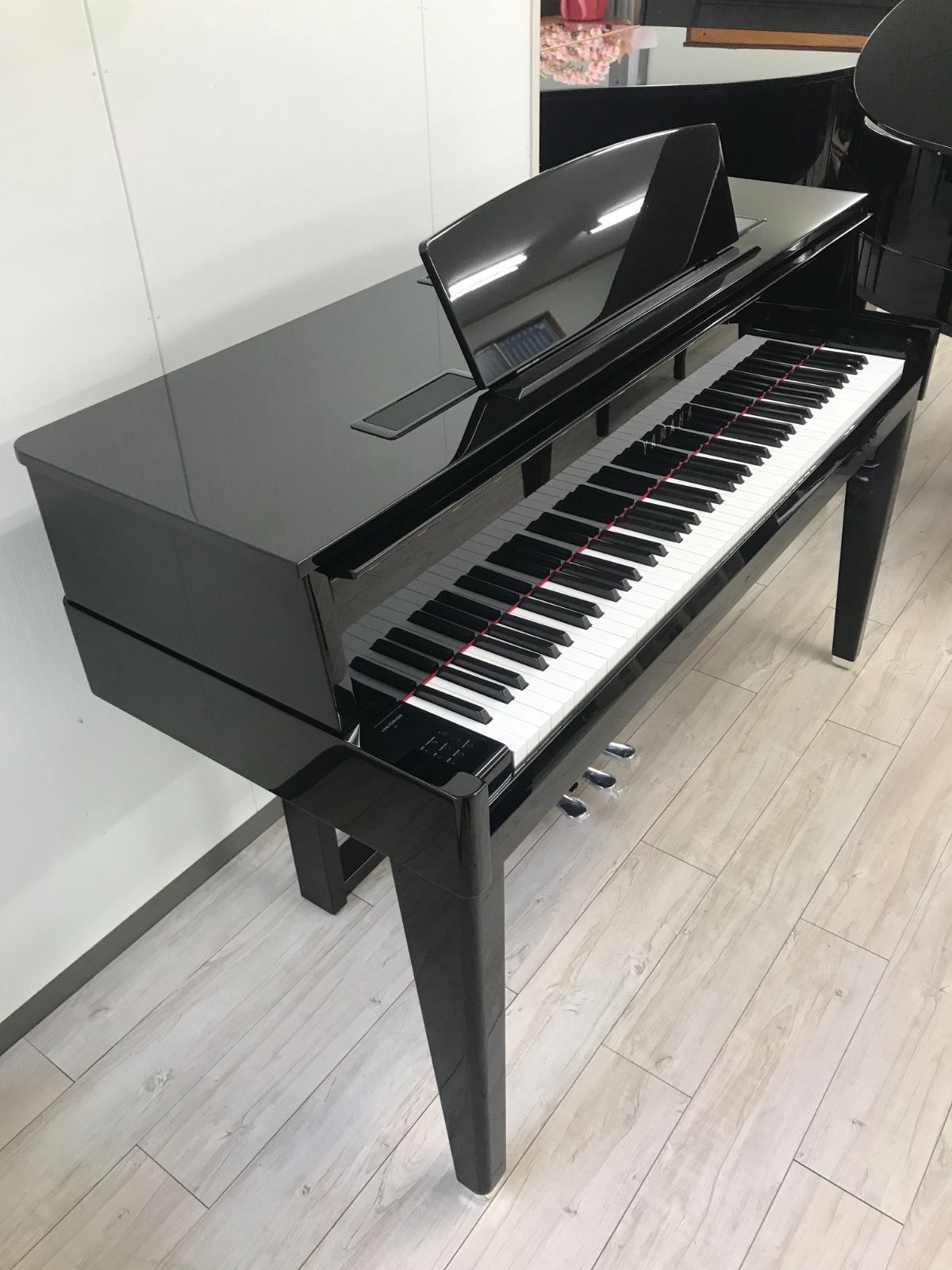 ★69733【電子ピアノ】アバングランドYAMAHA　N1　14年製 ヤマハ | N1 - AvantGrand（アバングランド） - 概要