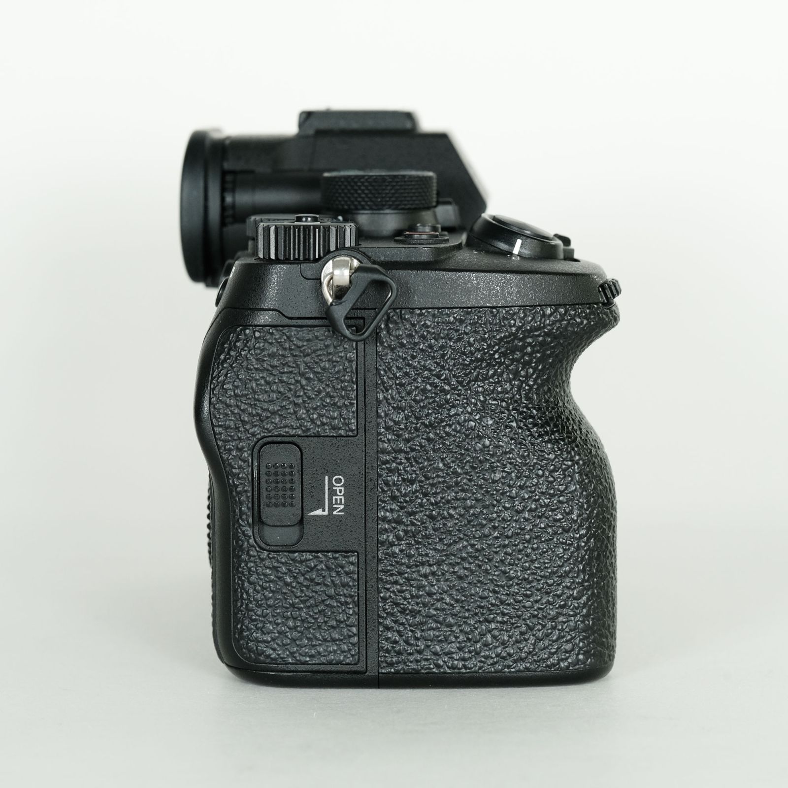 良品｜シャッター数32,970回] SONY α7 IV（ILCE-7M4） [ボディ