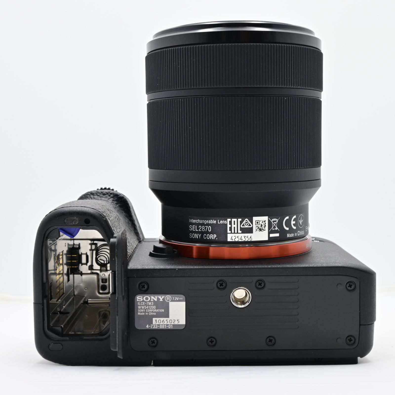 SONY(ソニー) フルサイズ ミラーレス一眼カメラ α7III ボディ(レンズ 