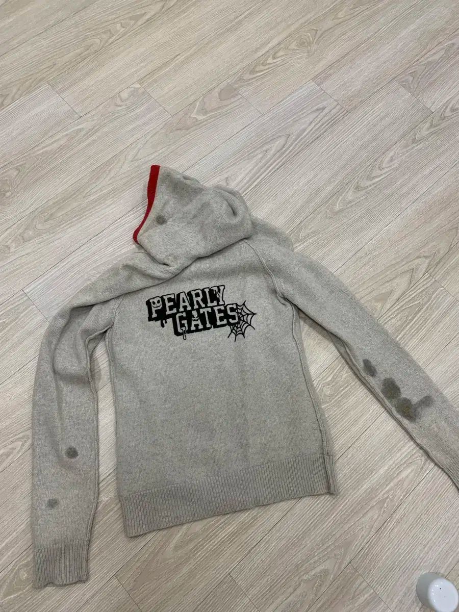 ニットジップアップ 防風機能